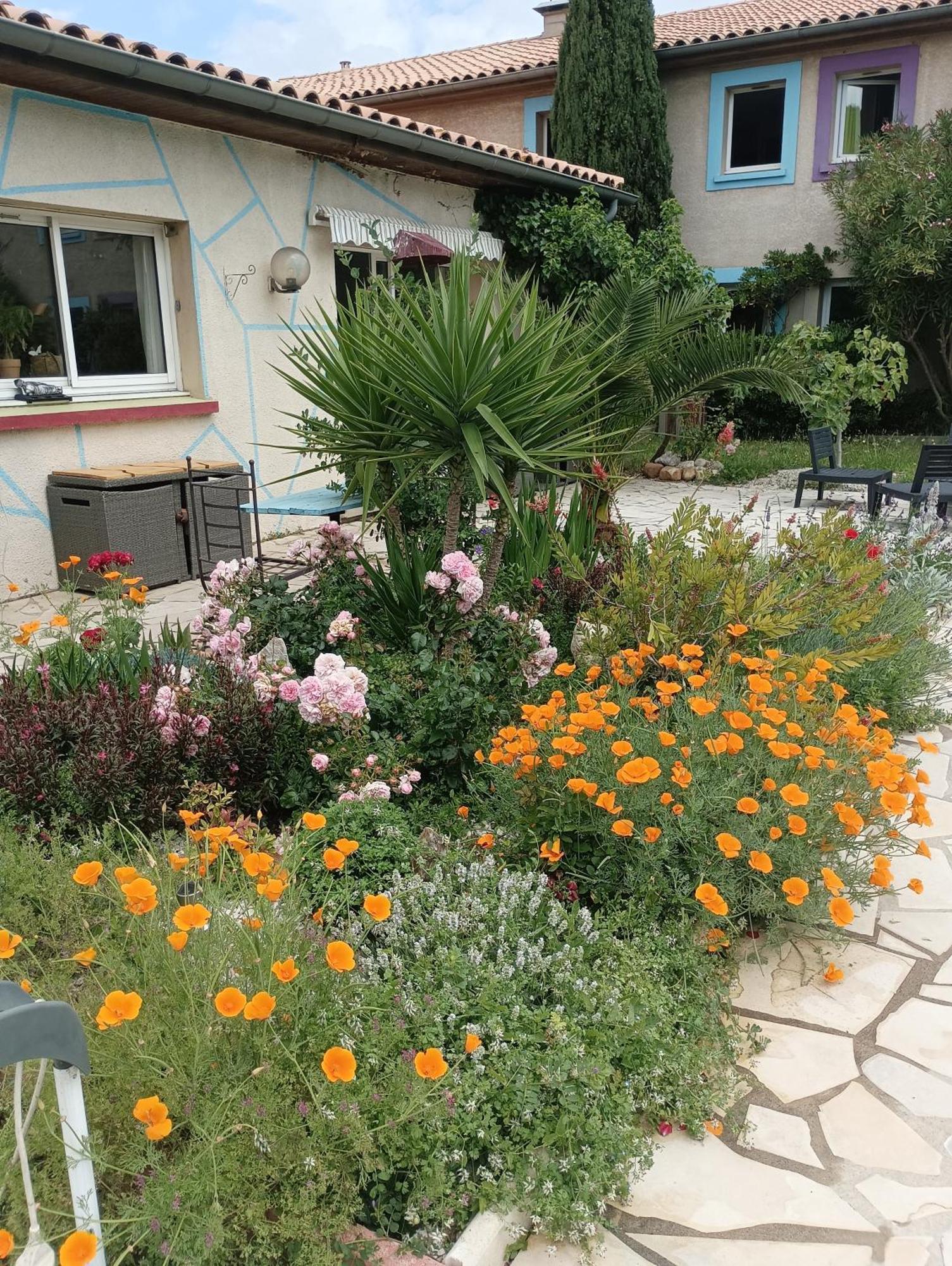 Bel Hotel Restaurant La Gentilhommiere Trebes Luaran gambar