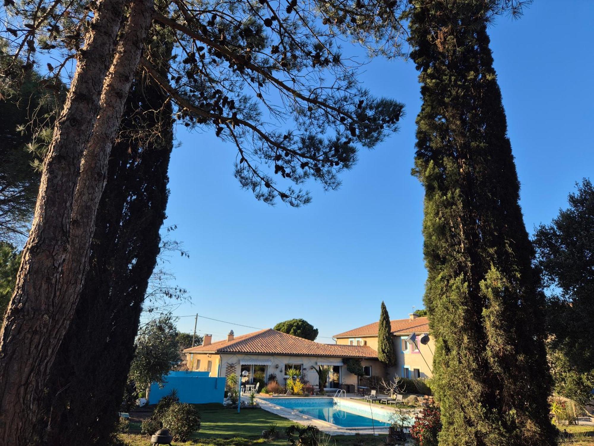 Bel Hotel Restaurant La Gentilhommiere Trebes Luaran gambar